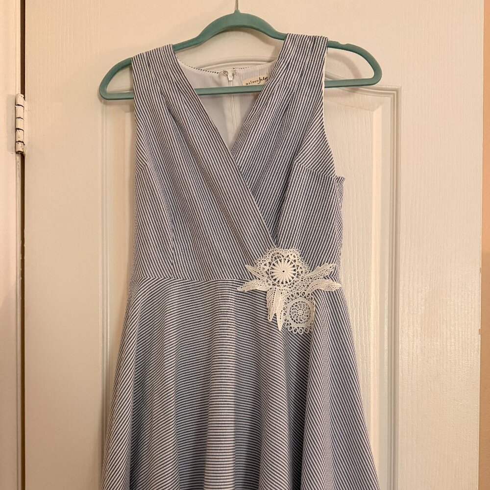 Maison Jules Lined Seersucker Dress with Applique - Size 6